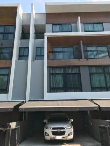 For RentTownhouseChokchai 4, Ladprao 71, Ladprao 48, : (E20-H269) Townhome for rent, Arden Ladprao 71 project, contact us at ID Line: @thekeysiam (with @ too), add me!