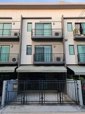For RentTownhouseRama5, Ratchapruek, Bangkruai : Townhome for rent, 3 floors, 3 bedrooms, 3 bathrooms, village in the middle of the city. Ratchaphruek-Rama 5 suitable for office can raise animals
