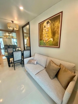 For RentCondoRatchathewi,Phayathai : Condo for rent near MRT Phetchaburi 150 meters near SWU -Villa Asoke (Villa Asoke) 52 sq m. Room just renovated, beautifully decorated, fully furnished.