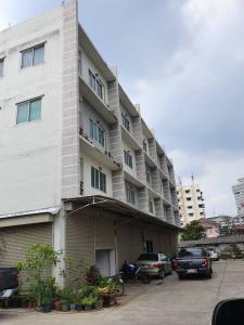 For RentShophouseRama5, Ratchapruek, Bangkruai : 4 storey commercial building for rent, Bang Kruai, Nonthaburi.