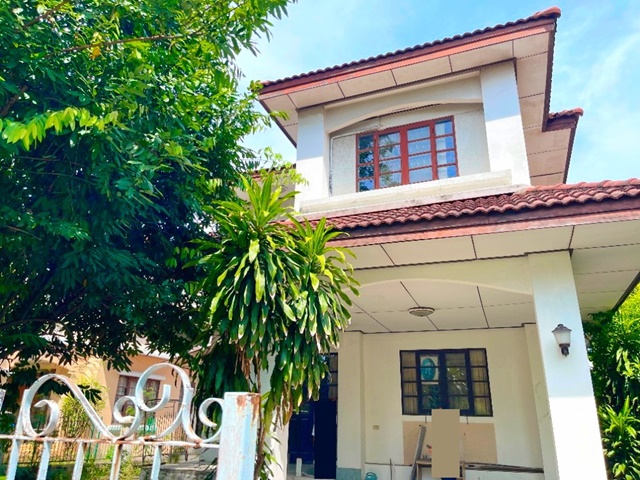 For RentHouseRamkhamhaeng, Hua Mak : Renovating For Rent Mansion House 2 Stories MRT Sridan Bearing 4Bed 2Bath 4Parking Pattanakarn