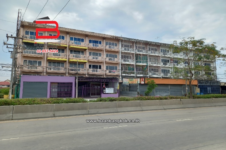 For SaleShophousePathum Thani,Rangsit, Thammasat : Commercial building, opposite Nimitmai 66, area 35.9 sq m., Nimitmai Road, Lam Luk Ka District, Pathum Thani Province.