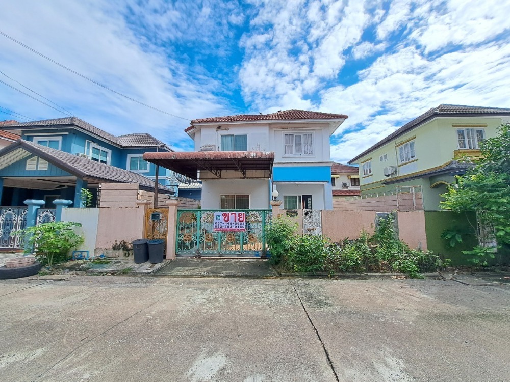 For SaleHouseMin Buri, Romklao : 2 storey detached house for sale, 40 sq.wa., K.C. Green Ville Project, K.C. Greenville, Soi Mitmaitri 10/1, Mitmaitri Road, Nong Chok, near Mitmaitri Rd. Rat Uthit Rd., Nimitmai Rd., Suwinthawong Rd., Serithai Rd.