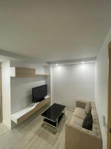 ขายคอนโดนครปฐม พุทธมณฑล ศาลายา : ขายด่วน V condo salaya ห้องมุมชั้นสูง ราคาถูกกว่าซื้อจากโครงการ