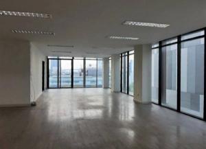 For RentHome OfficeRama3 (Riverside),Satupadit : Home office / office for rent (5th floor) Mahatun Rama 3 project (new project on the main road) Building 5, 3rd or 5th floor, 137 square meters, 2 bathrooms, rent THB 50,000 / month, near expressway and BRT, parking 2 free cars