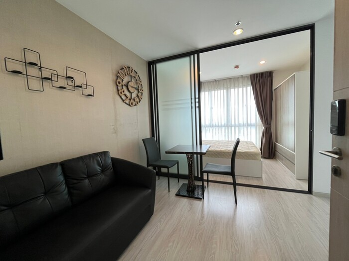 For SaleCondoBang Sue, Wong Sawang, Tao Pun : Beautiful room for sale with tenants!! Ideo Mobi Wongsawang Interchange 1 Bed 25 sq m, 21st floor, fully furnished, next to MRT Bang Son