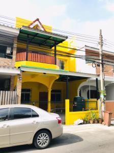 For RentTownhouseYothinpattana,CDC : B22221165 - Townhouse for rent, Suan Thong Village, Ramintra 40, 2 floors, area size 25 sq m.