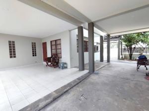 For RentHome OfficeKaset Nawamin,Ladplakao : Home office for rent, next to the main road, good location, Prasert Manukitch Road, at the entrance of Soi Chaem Chan.