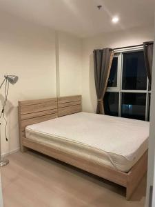 For RentCondoOnnut, Udomsuk : 💜 Aspire Sukhumvit 48 💜 Good atmosphere, good wind, rooftop with swimming pool, fitness center overlooking Bang Krachao River. You can pay for the luggage.