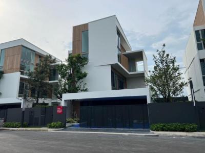 For RentHousePattanakan, Srinakarin : 🚩For Rent🚩Vive Rama 9, 3-storey detached house, new house