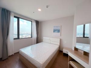 For RentCondoRatchadapisek, Huaikwang, Suttisan : Condo for rent: Artisan Ratchada 🍁 2 bedrooms, 2 bathrooms, size 73 sq m., 22nd floor, beautiful decorated room