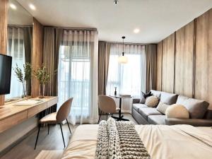 For RentCondoLadprao, Central Ladprao : 📣 Condo for rent, Life Ladprao (Life Ladprao), 1 bedroom, size 26 sq m. The project is next to BTS Lat Phrao intersection. Electrical appliances and fully furnished throughout the room Come, but you can move in right away.
