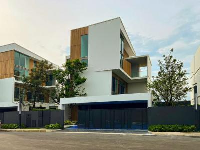 For RentHousePattanakan, Srinakarin : VIVE Rama 9 VIVE Rama 9 Luxury House for Rent!