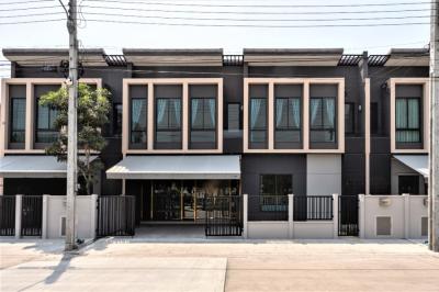 For RentTownhouseBangna, Bearing, Lasalle : 🌷✨🌼 Ready to rent, 2-storey townhome, new house with furniture Near Mega Bangna, only 2.5 km. Good location, beautifully decorated, can make an appointment to see 🌼✨🌷