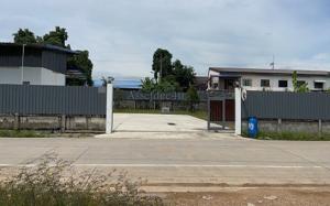 For RentWarehousePathum Thani,Rangsit, Thammasat : Warehouse for rent, area 400 sq.m., area 1 rai, with workers' houses, Khlong 7, Lam Luk Ka