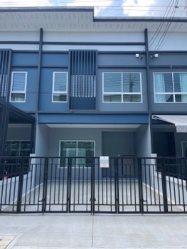 For RentTownhouseLadkrabang, Suwannaphum Airport : 2-storey townhome for rent, Sammakorn Avenue Suvarnabhumi project, special rental price‼️