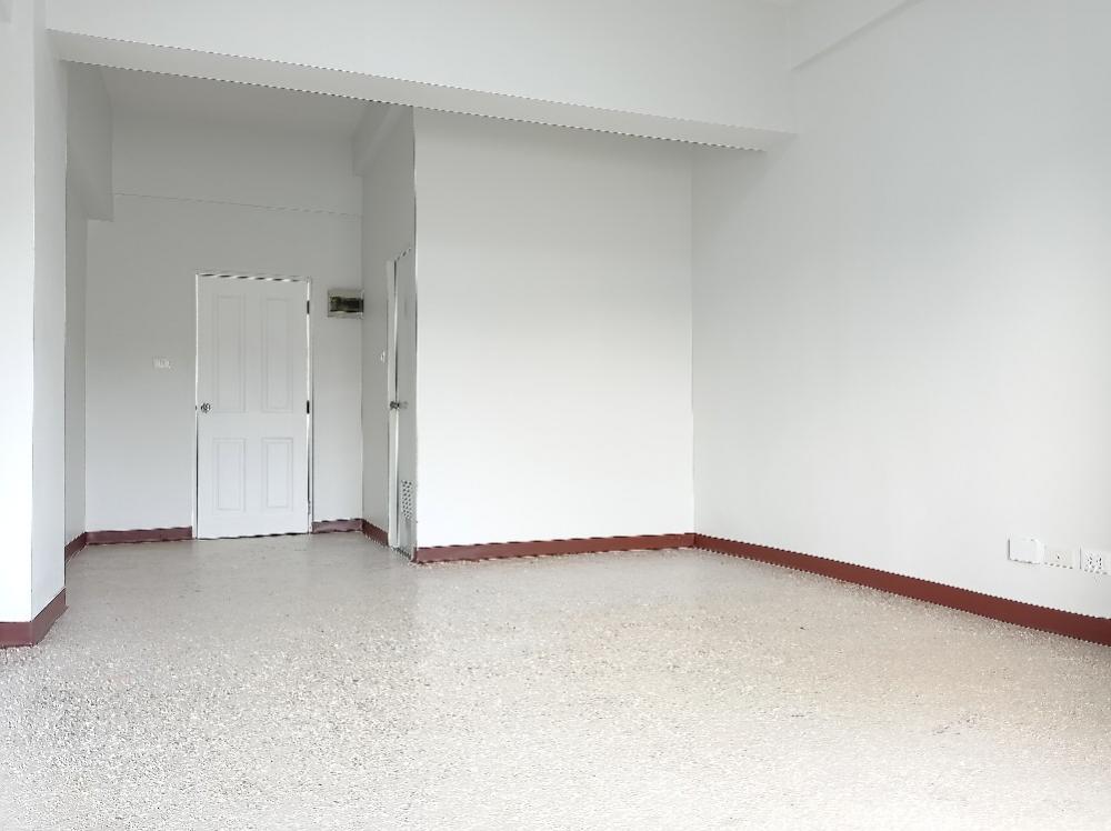 For SaleCondoPinklao, Charansanitwong : 💥💥 Urgent sale, new renovated condo, Rama 6 Mansion, Building A, Studio room, 5th floor, size 32 sq m.