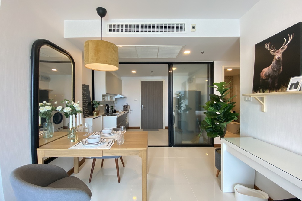 ขายคอนโดวงเวียนใหญ่ เจริญนคร : HOT DEAL !! FOR SELL !!  Supalai Premier Charoen Nakhon 1 Bedroom 48 Sqm. Rare Item ! ICONSIAM View*