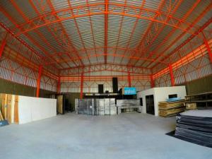 For RentWarehouseNawamin, Ramindra : BS1028 Warehouse for rent, 450 sq m. Soi Sukhaphiban 5, Watcharapol area, suitable for warehouses, convenient transportation