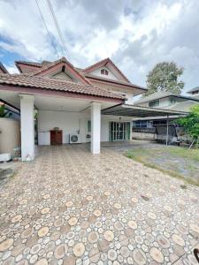 For RentHouseChiang Mai : A house for rent near by 5 min to Meechok Plaza , No.5H331