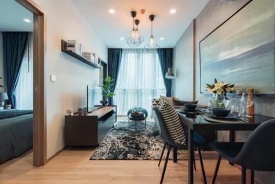 For RentCondoOnnut, Udomsuk : (For rent 8,000-./month) M.B.Rinthong Lam Luk Ka 13 .  2-storey townhouse, area 20 sq m. New home condition 💯 Ready to move in 💯  2 bedrooms, 2 bathrooms Decorate the terrace Relaxing corner, chilling out Install blackout curtains both bedrooms Decorate,