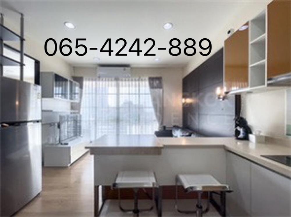For SaleCondoRatchathewi,Phayathai : Reduced by a million, the best price, Baan Klang Krung Condo, Baan Klang krung Siam-Patumwan, 2 bedrooms, 2 bathrooms, 67 sq m, contact 065-4242-889 phone number Link Line