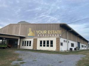 For RentWarehouseNakhon Pathom, Phutthamonthon, Salaya : large warehouse With a worker&#39;s house for rent in the Phutthamonthon area, near Wat Nong Wan Priang, only 1.4 km.