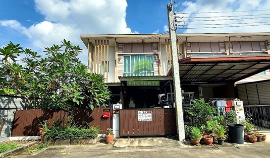 For SaleTownhouseNonthaburi, Bang Yai, Bangbuathong : Pruksa Prime Village 95/1 Soi Kantana Urgent sale, 2-storey townhouse, area 27.50 sq m, corner plot, complete addition, ready to live