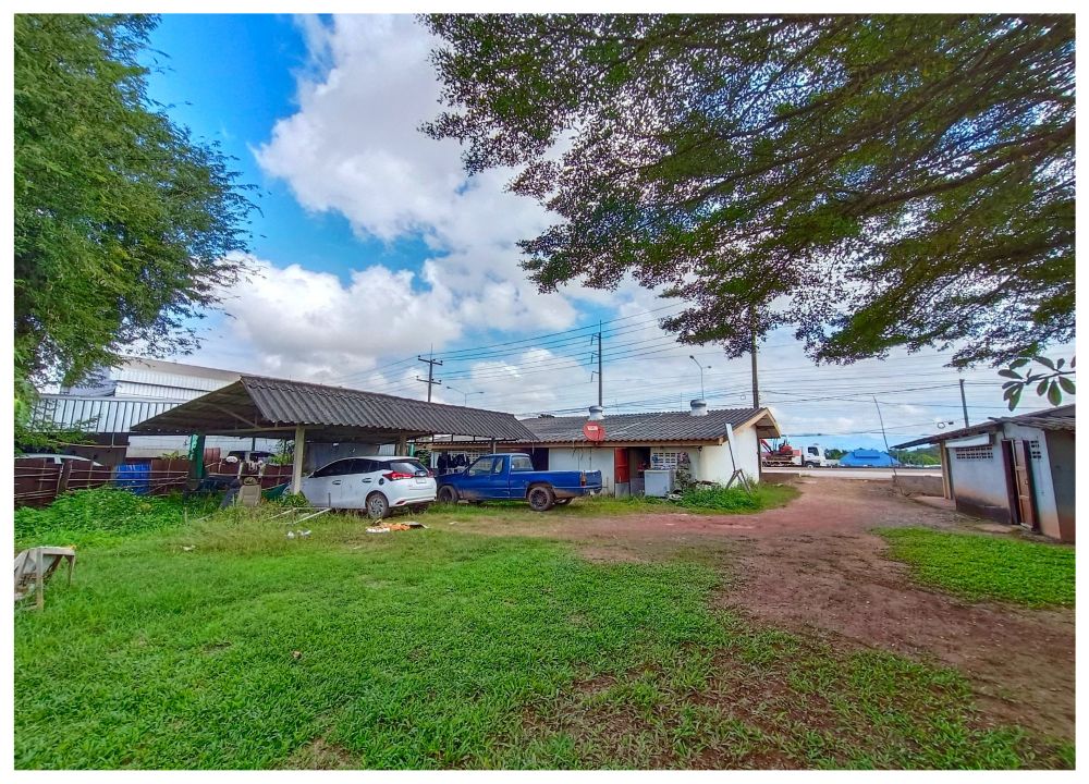 For SaleLandPhayao : Land for sale 1-0-9 rai, very good location, next to the main road, 4 lanes, Chiang Kham District, Phayao Province.