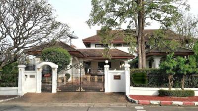 For RentHouseSamut Prakan,Samrong : Detached house, Lakeside Villa 2 Village