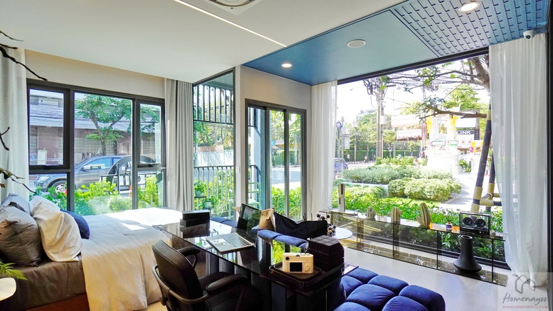 Sale DownCondoOnnut, Udomsuk : Sale down payment 1 Bed 27 sqm. (Corner room) New AP Layout, closed kitchen, central view, Intanin School (EmQuartier Group)