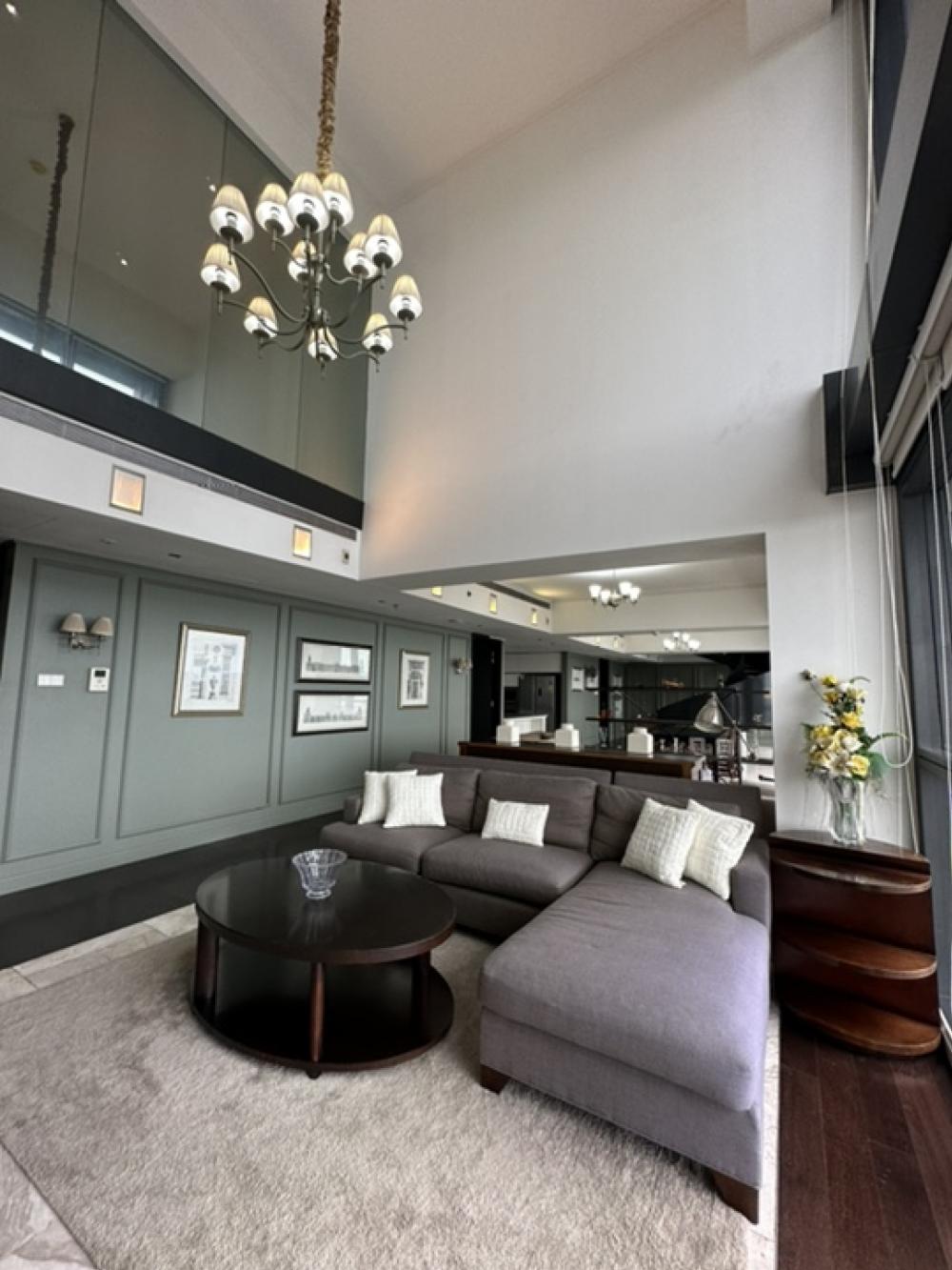 ให้เช่าคอนโดสาทร นราธิวาส : Rental : The Met Sathorn Condo , 4 Bed 5 Bath, 366 sqm , Floor 54-55 th 🔥🔥Rental Price : 250,000 THB / Month 🔥🔥#Singlehouse#Fullfurnished #Electricity #PSLiving 📌Refrigerator📌Airconditioner📌Microwave📌Water Heater📌Washing Machine📌TVMore Information 📱Tel :