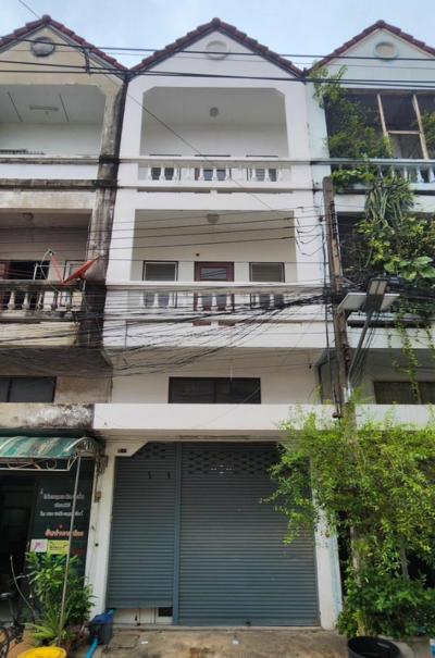 For RentShophouseNonthaburi, Bang Yai, Bangbuathong : Commercial building for rent, 3 and a half floors, cheap price, Jittakarn University, near Westgate