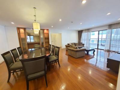 For RentCondoSukhumvit, Asoke, Thonglor : Condo for rent, Baan Sawasdee, 260sq m. 3bedrooms, big, very cheap, only 70kbaht, near emquaitier, luxury, fully furnished, ready to move in