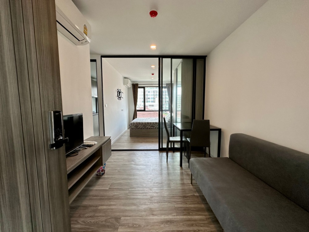 For SaleCondoSamut Prakan,Samrong : Condo for sale, B Loft Lite Sukhumvit 115, near BTS Pu Chao, 400 meters, new corner room, ready to move in