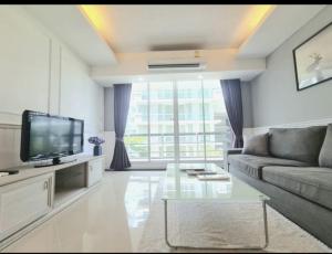 For RentCondoOnnut, Udomsuk : Condo for rent, Waterford Sukhumvit 50, Pet Friendly, only 900 m. from bts On Nut, near Phra Khanong intersection, room 78 sq m, 2 bedrooms, 2 bathrooms, 25,000 / month, interested 097 - 4655644 Chai