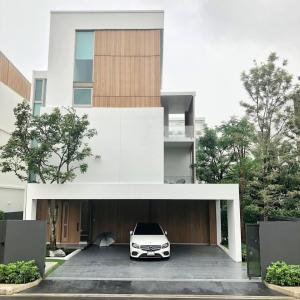 ให้เช่าบ้านพัฒนาการ ศรีนครินทร์ : ให้เช่า For Rent VIVE พระราม 9 บ้านเดี่ยว 3 ชั้น  Modern Japanese Style