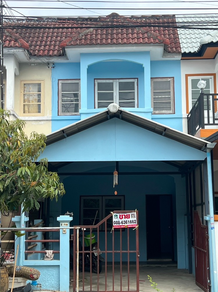 For SaleTownhouseNonthaburi, Bang Yai, Bangbuathong : House for sale, 2-storey townhouse (1 million baht, paint + tiling, 2 new bedrooms), Asia Home Town Village 2 (Sai ​​Noi Road, Nonthaburi Province), near Central Westgate, Bang Yai