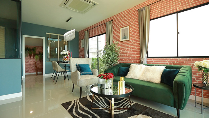 For SaleTownhousePathum Thani,Rangsit, Thammasat : Townhome for sale, Winning Residence Wongwaen-Klong 5, English-style commercial building with full central area. Lake in the village and a mini