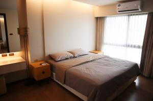 For RentCondoSukhumvit, Asoke, Thonglor : Large room, 5th floor, urgent call 063-479-8245 Tidy Thonglor, fully furnished room, ready to move in, complete equipment