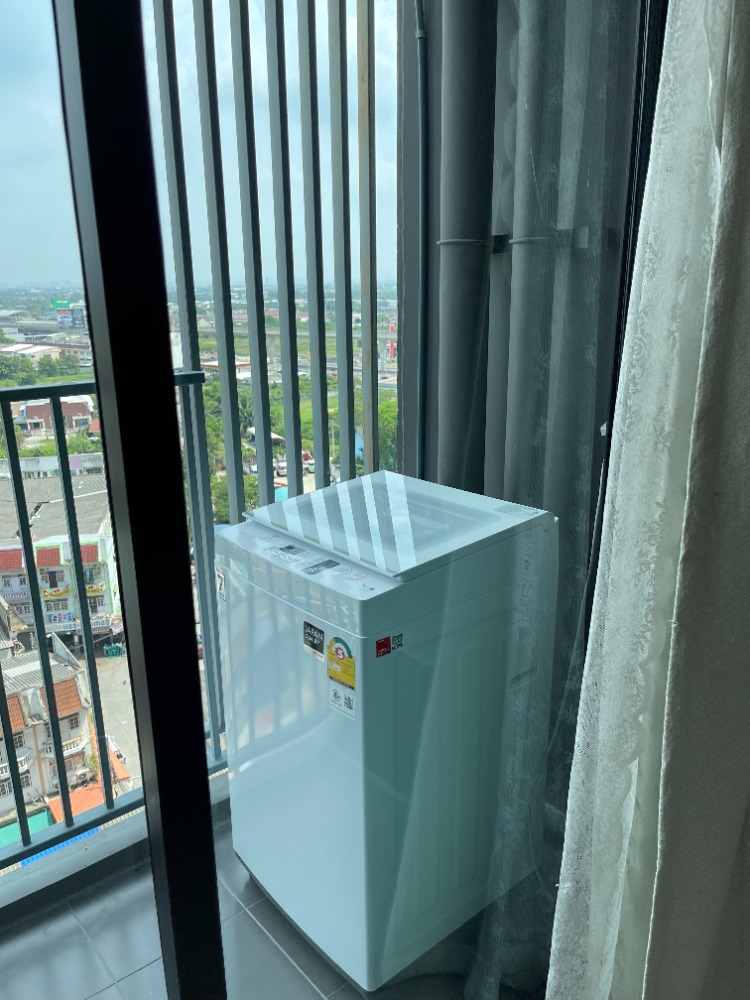 For RentCondoNonthaburi, Bang Yai, Bangbuathong : [VA202] There is a washing machine, Plum, Central Wetgate, Phase 1, next to Central, 26th floor, complete with furniture and electrical appliances.