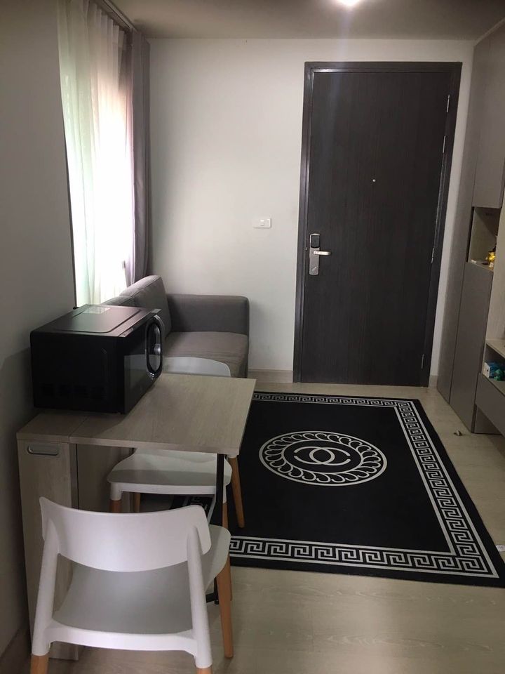 For RentCondoSamut Prakan,Samrong : Condo for rent, Niche ID Sukhumvit 113, there is a washing machine in the room