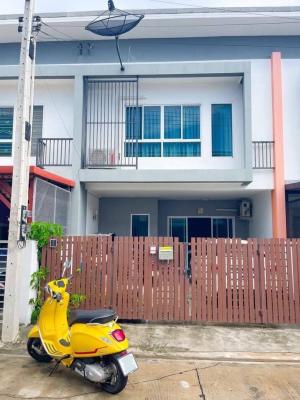 For SaleTownhouseChachoengsao : 2 storey townhouse for sale Sirarom Plus Don Thong