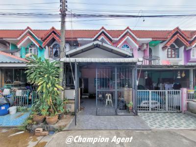 For SaleTownhousePhutthamonthon, Salaya : Townhome for sale, Phutthamonthon Sai 5, Ban Wang Manee, 100 sq m., 16 sq m, good lo