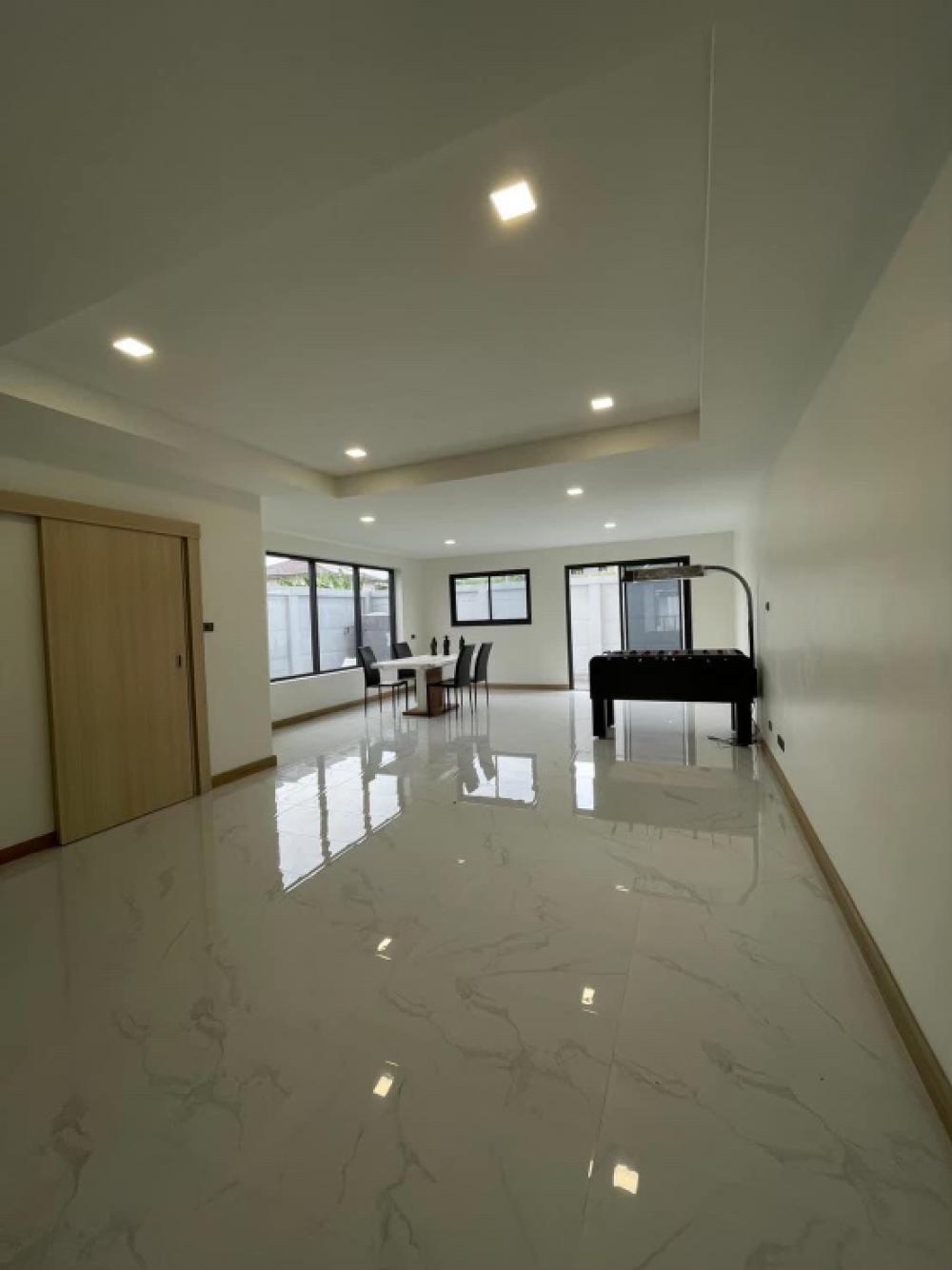 For RentHome OfficeNawamin, Ramindra : Rent/Sale Office, The Harmony Ramintra 62: 48.1 sq.w.: usable area 305 excluding sides: 4 floors, width 8.7, depth 18 meters: air conditioning throughout