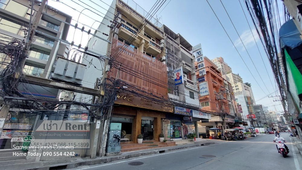 เซ้งขายเซ้งกิจการ (โรงแรม หอพัก อพาร์ตเมนต์)สุขุมวิท อโศก ทองหล่อ : เซ้ง-ให้เช่า อาคาร 5 ชั้น 2 คูหา พื้นที่ใช้สอย 850 ตร.ม.ซอยสุขุมวิท 22 ห่างถนนสุขุมวิท 300 เมตร เยี้องโรงแรมแมริออท สุขุมวิท อาคารใจกลางแหล่งธุรกิจย่านสุขุมวิท
