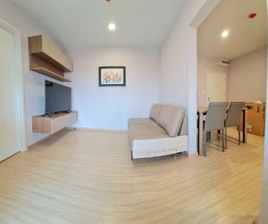 For RentCondoPinklao, Charansanitwong : Plum Pinklao for rent 52 sq m. 2 bedrooms, 2 bathrooms 18000 baht/month
