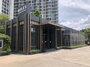 ให้เช่าโชว์รูม สํานักงานขายลาดพร้าว เซ็นทรัลลาดพร้าว : Shop&ShowRoom For Rent ใกล้เซ็นทรัลลาดพร้าวเหมาะสำหรับทำธุรกิจ สำนักงาน ร้านอาหาร สปา คลีนิคความงาม คาเฟ่ สตูดิโอ โชว์รูม ทำเลดีที่สุดบนถนนลาดพร้าว