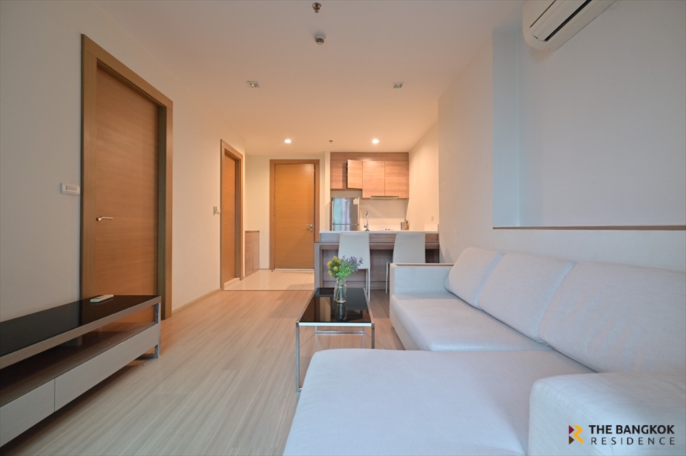 For SaleCondoRatchadapisek, Huaikwang, Suttisan : 🔥 Urgent sale, cheapest, beautiful, wide room, Rhythm Huaikwang, very cheap, good location next to the BTS, 1 bedroom 46Sq.m., only 4,800,000 baht.