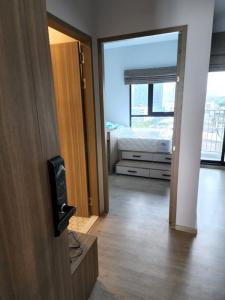For RentCondoThaphra, Talat Phlu, Wutthakat : Altitude Unicorn Sathorn - Thapra Urgent rent !! The room is very beautiful. You can ask for more information.